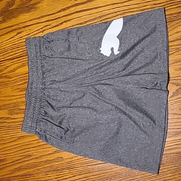 Puma Athletic Shorts - Boys 6 - Picture 2 of 7